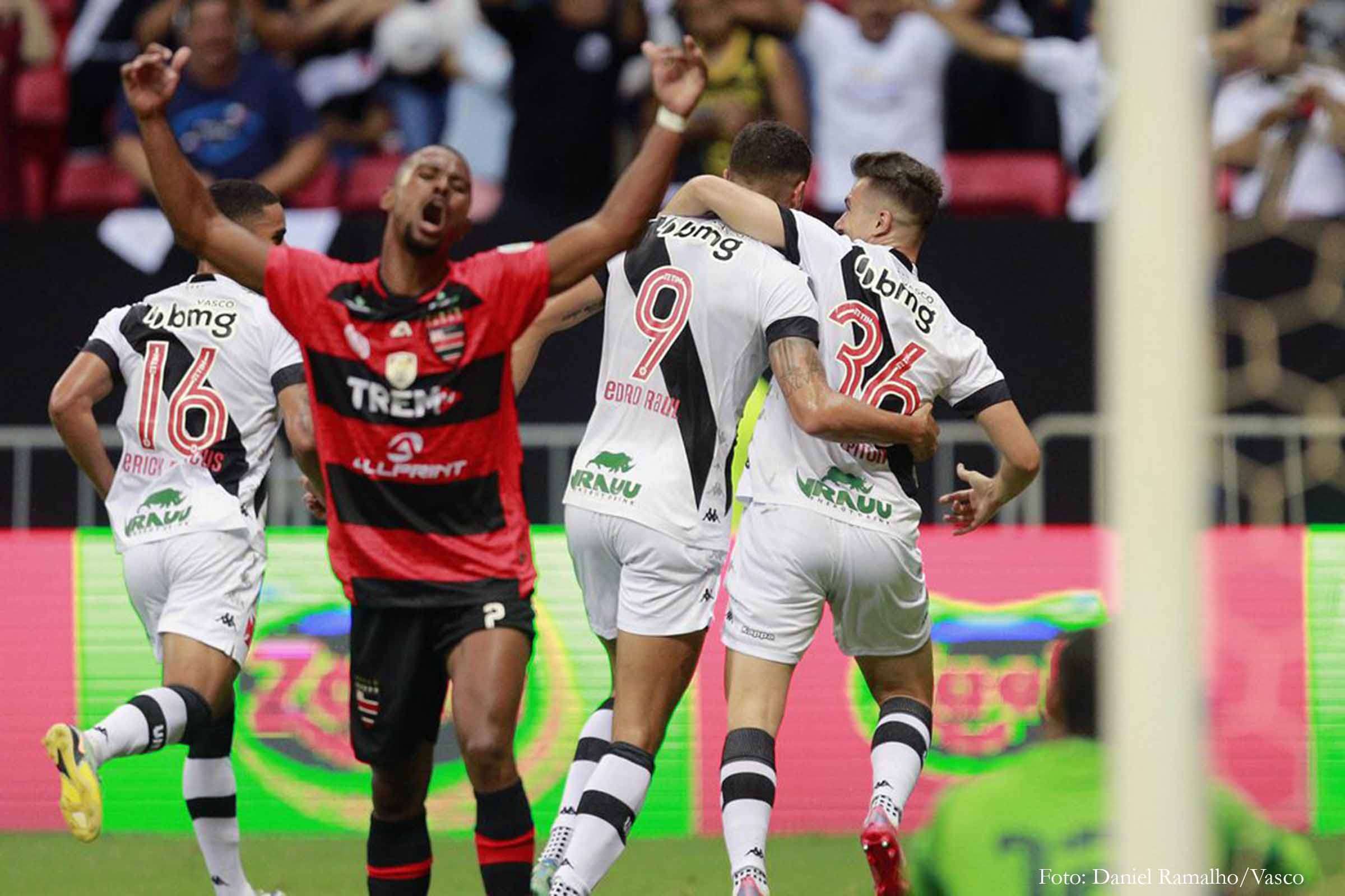 Vasco goleia o Trem e avança para segunda fase da Copa do Brasil