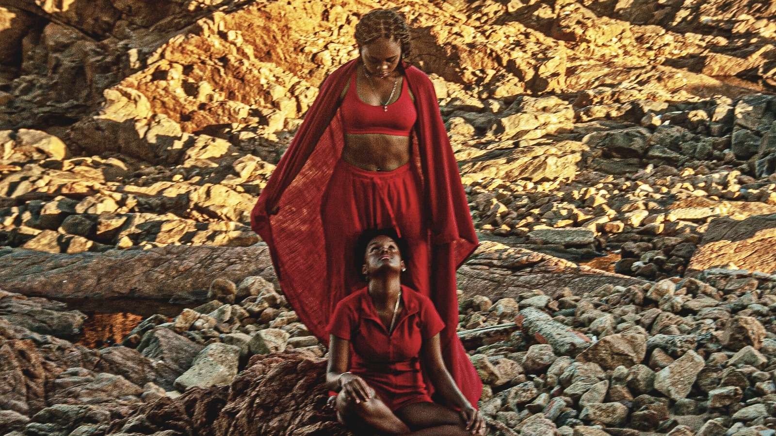 Intersecção entre religiões de matriz africana e o cotidiano da favela. (Foto: Gabriel Amorim).