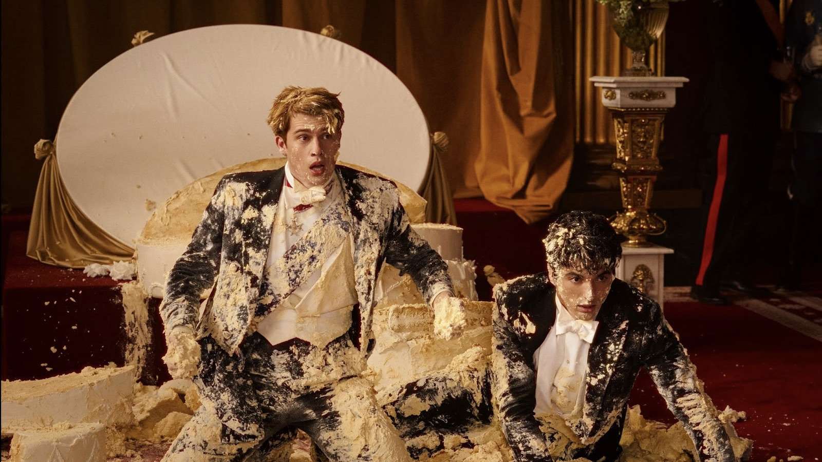 Prime Video divulga o trailer oficial de Vermelho, Branco e Sangue Azul