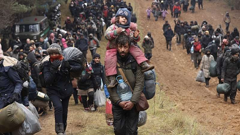 Refugiados: 100 milhões de deslocados, um recorde que acende um alerta no mundo