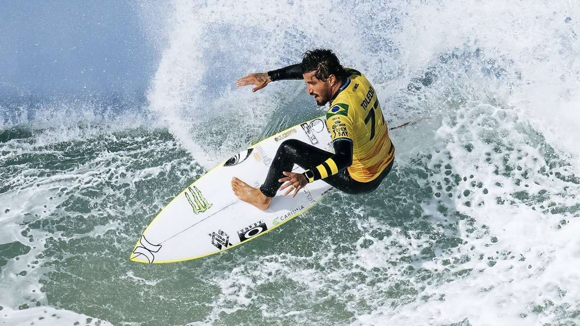 O surfista brasileiro demonstrou mais uma vez seu talento nas ondas e consolidou-se como um dos principais nomes do surfe mundial.