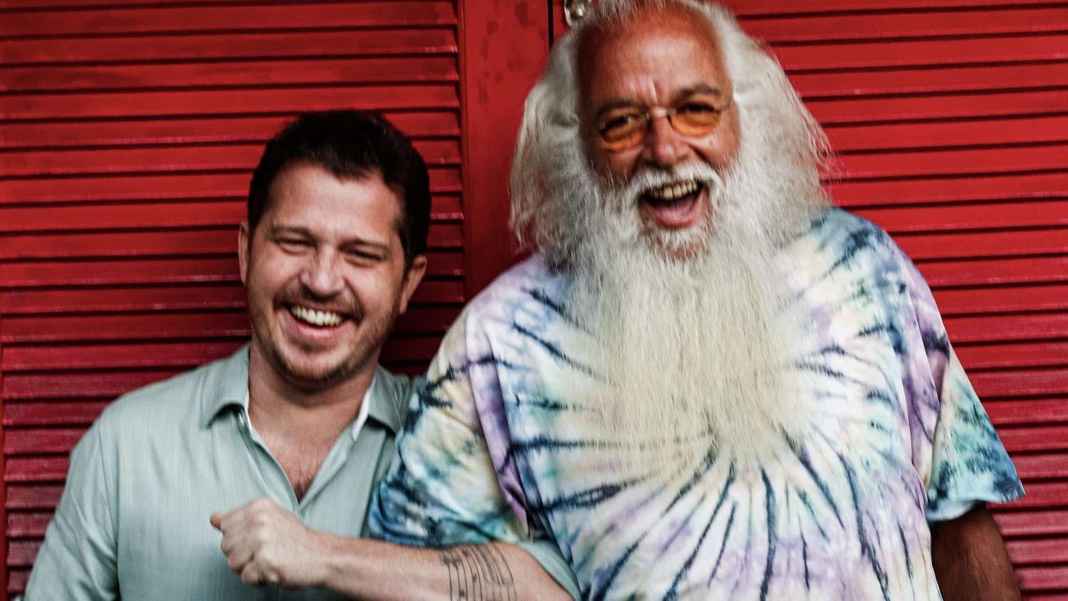 Gabriel Grossi e Arismar do Espírito Santo prestam emocionante homenagem a Dominguinhos com versão instrumental de “De volta pro aconchego”