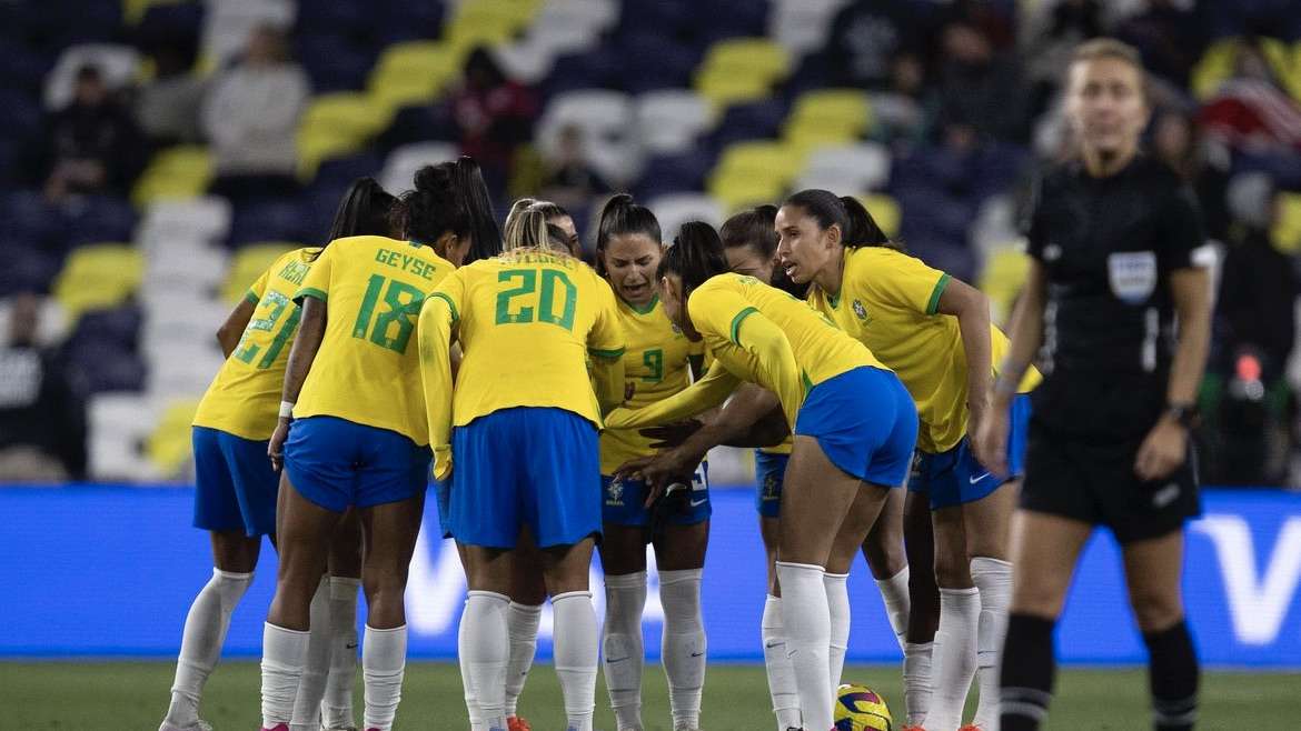 Seleção feminina encara China, em último teste antes da Copa do Mundo
