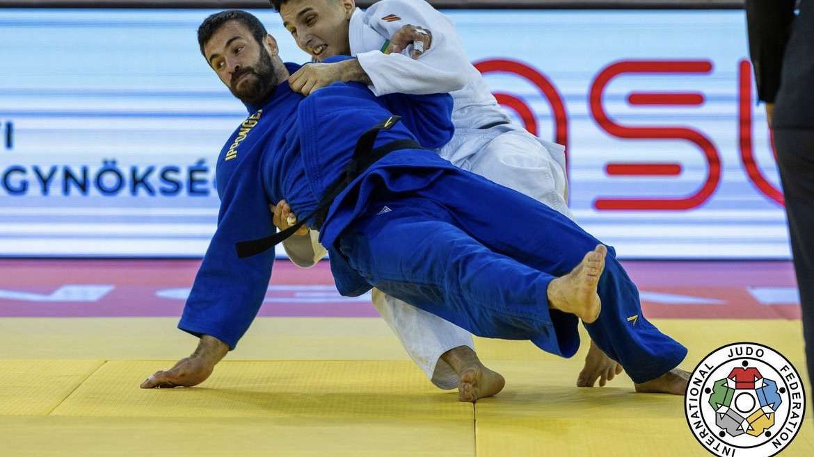 Guilherme Schmidt Conquista a Medalha de Prata no Masters de Judô na Hungria