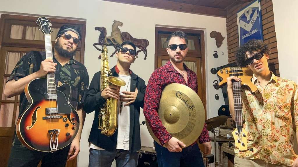 Salvador: Palco do Cruzeiro recebe atração internacional