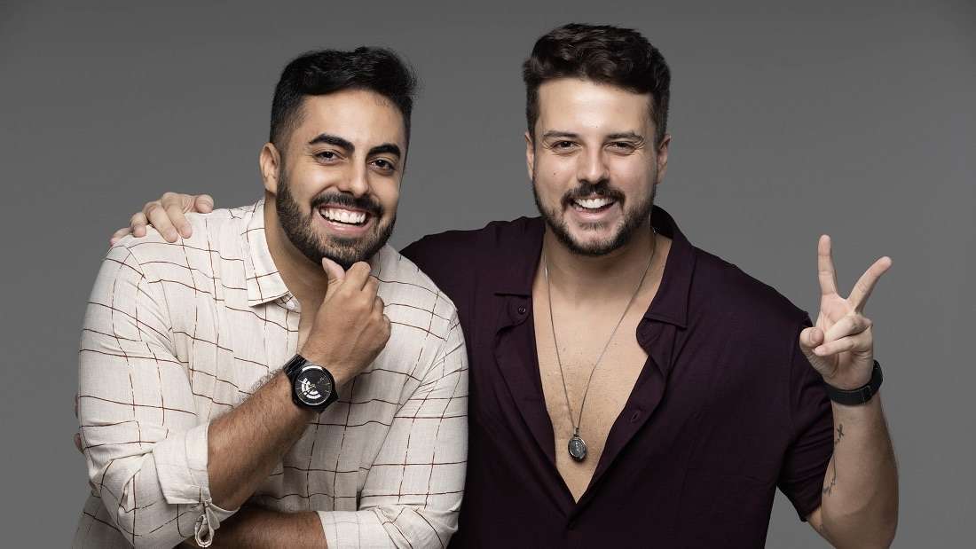 Dupla André & Mauro celebra sucesso de "Fotografia" e se apresenta em Salvador esta semana.