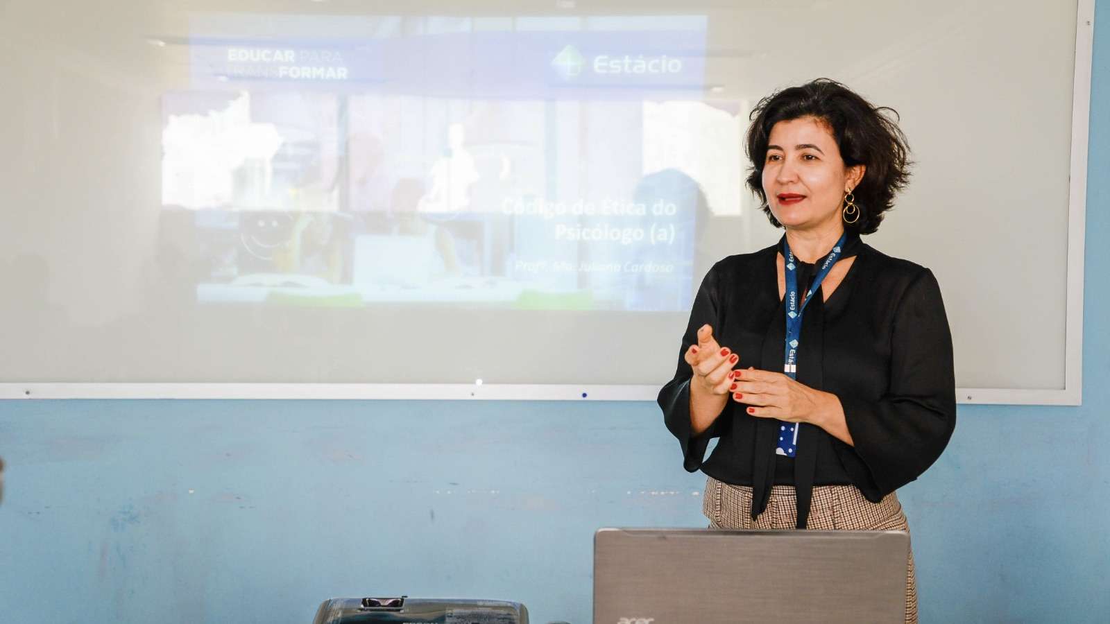 Saúde Mental no Trabalho: O Aumento dos Afastamentos e a Busca por Soluções.