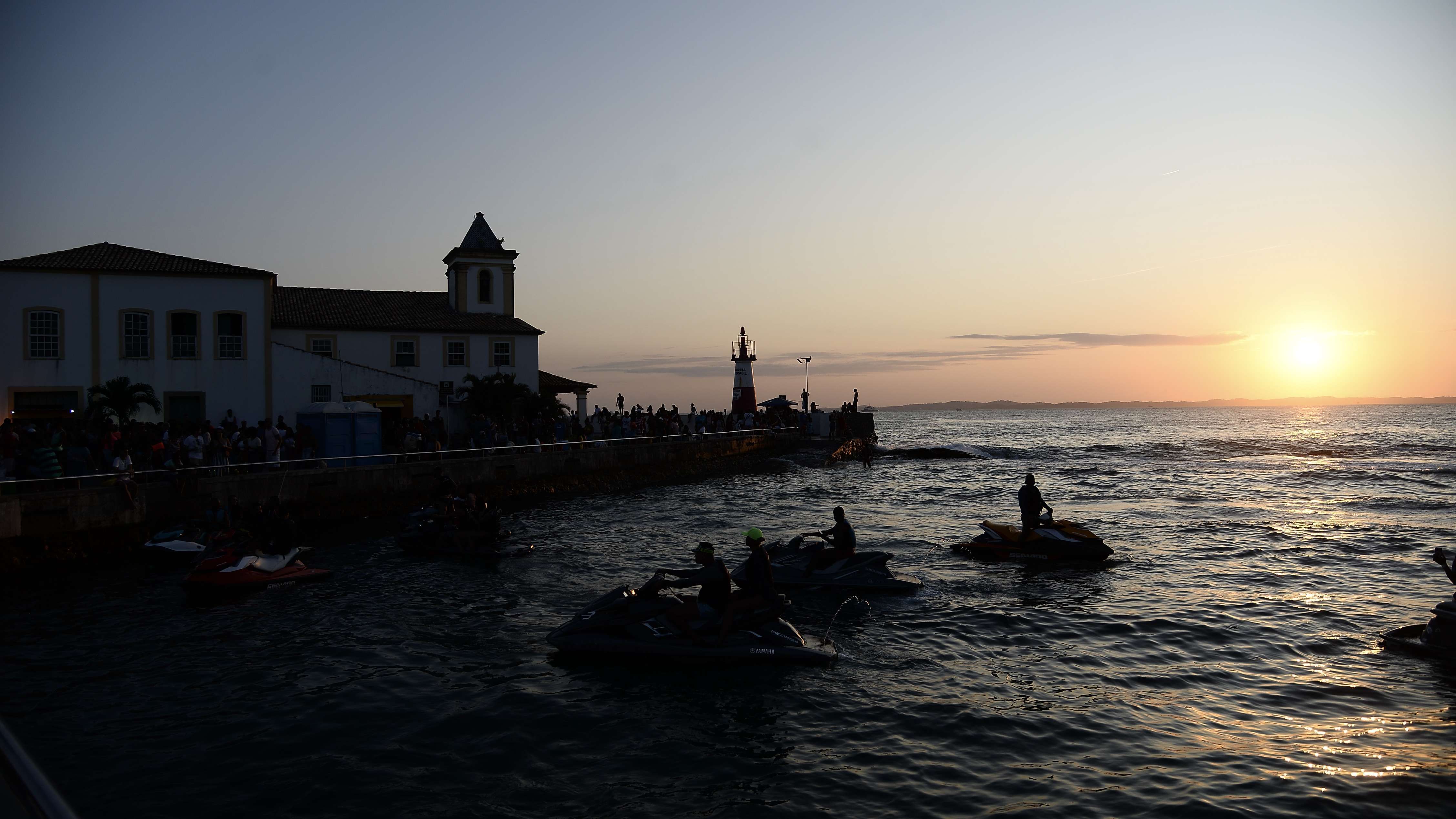 Jammil anuncia edição especial do "Vamos Ver o Pôr do Sol" na Ponta de Humaitá.