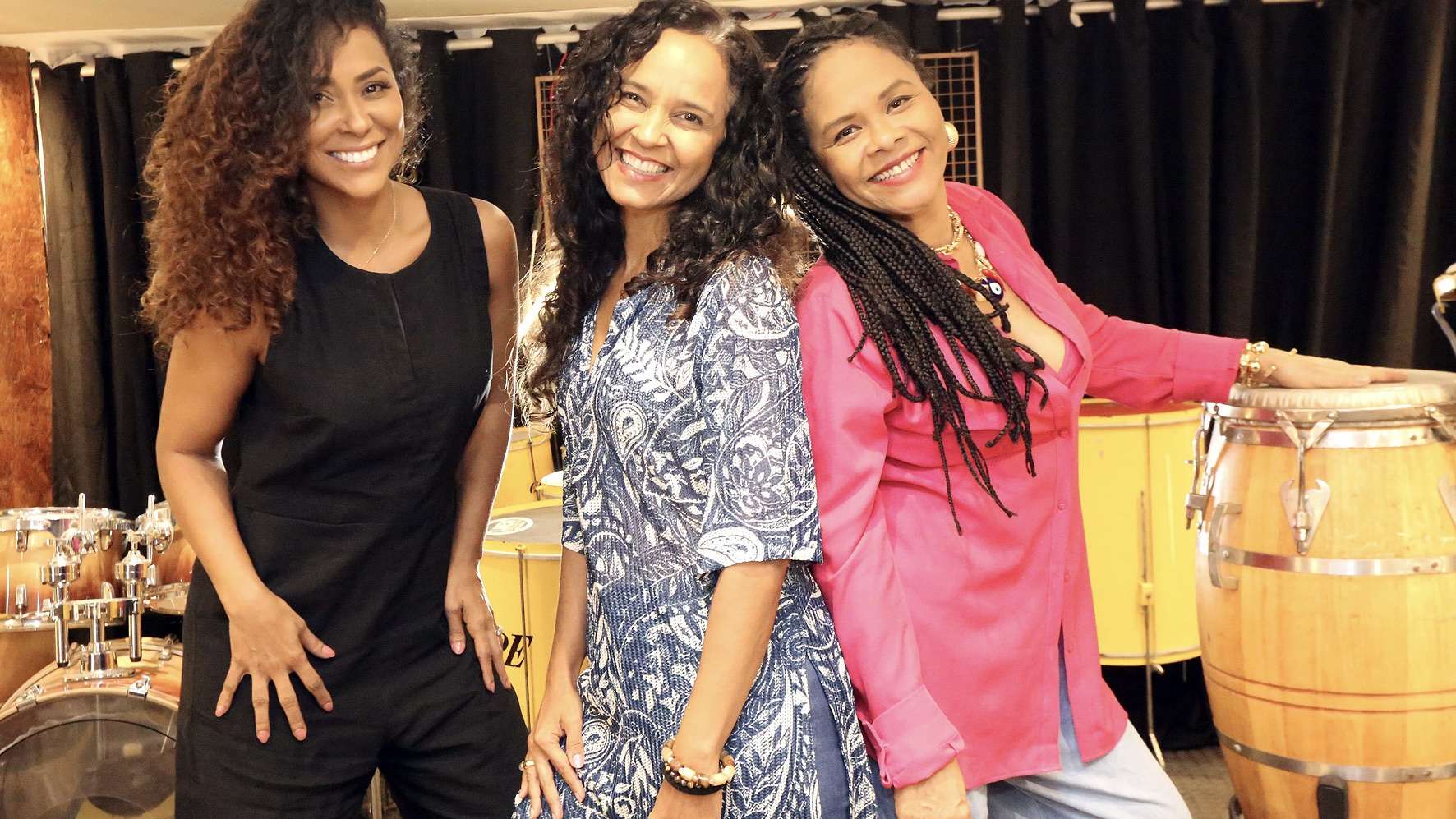 Ana Mametto, Carla Visi e Márcia Short celebram Gal Costa em Show Gratuito em Salvador