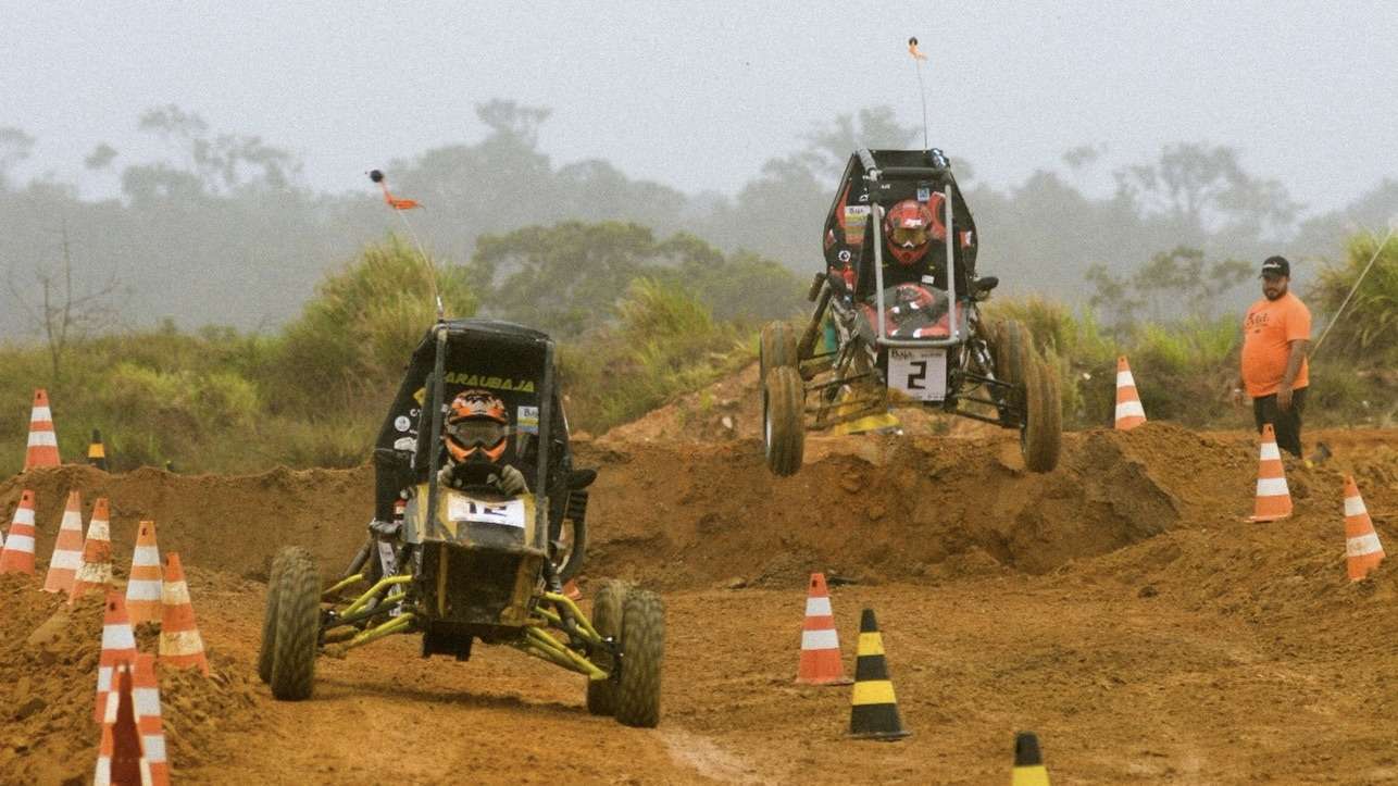 Ford patrocina 16ª edição do Baja SAE Brasil no Cimatec Park em Camaçari.