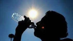 Dicas para enfrentar dias de calor e evitar problemas de saúde
