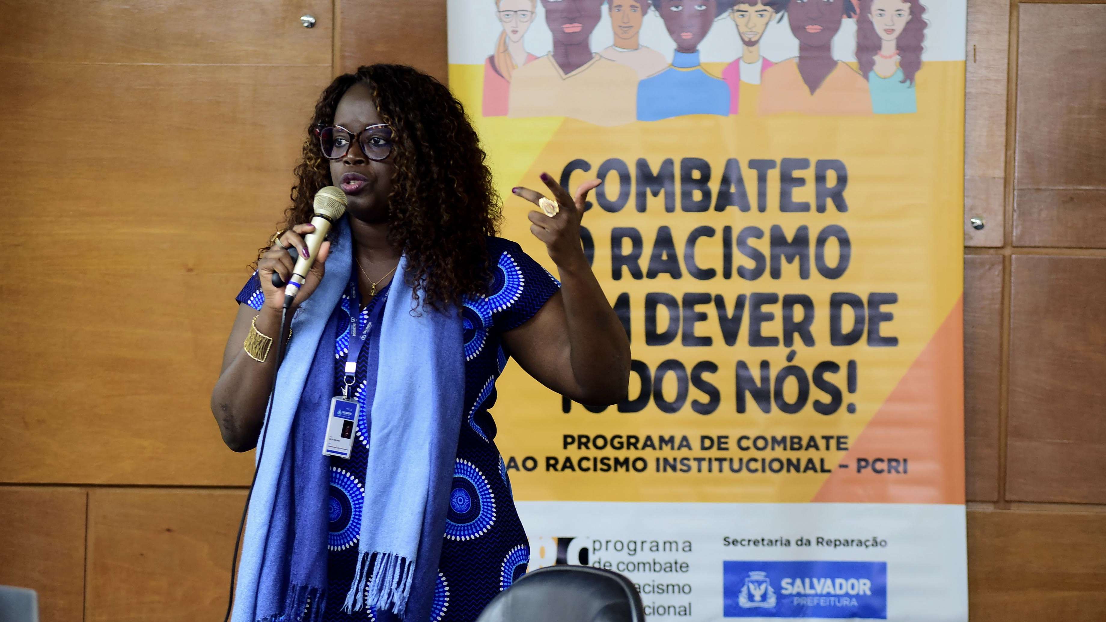 Salvador reflete sobre inclusão racial em concurso público no dia da consciência negra.