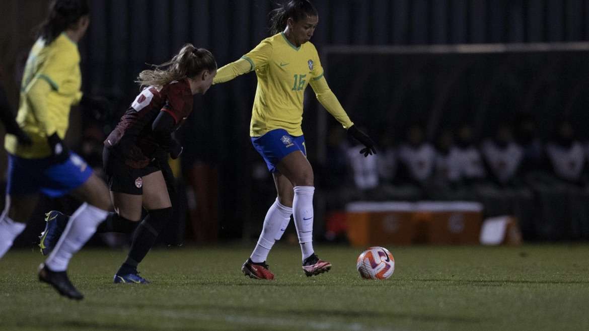 Seleção feminina sofre derrota para o Canadá em segundo amistoso pós-Copa