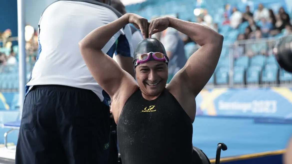 Patrícia Santos conquista primeiro ouro do Brasil nos 50m peito no Parapan.