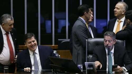 Reforma Tributária: Mudanças expressivas no sistema de impostos brasileiro e prazos de transição definidos
