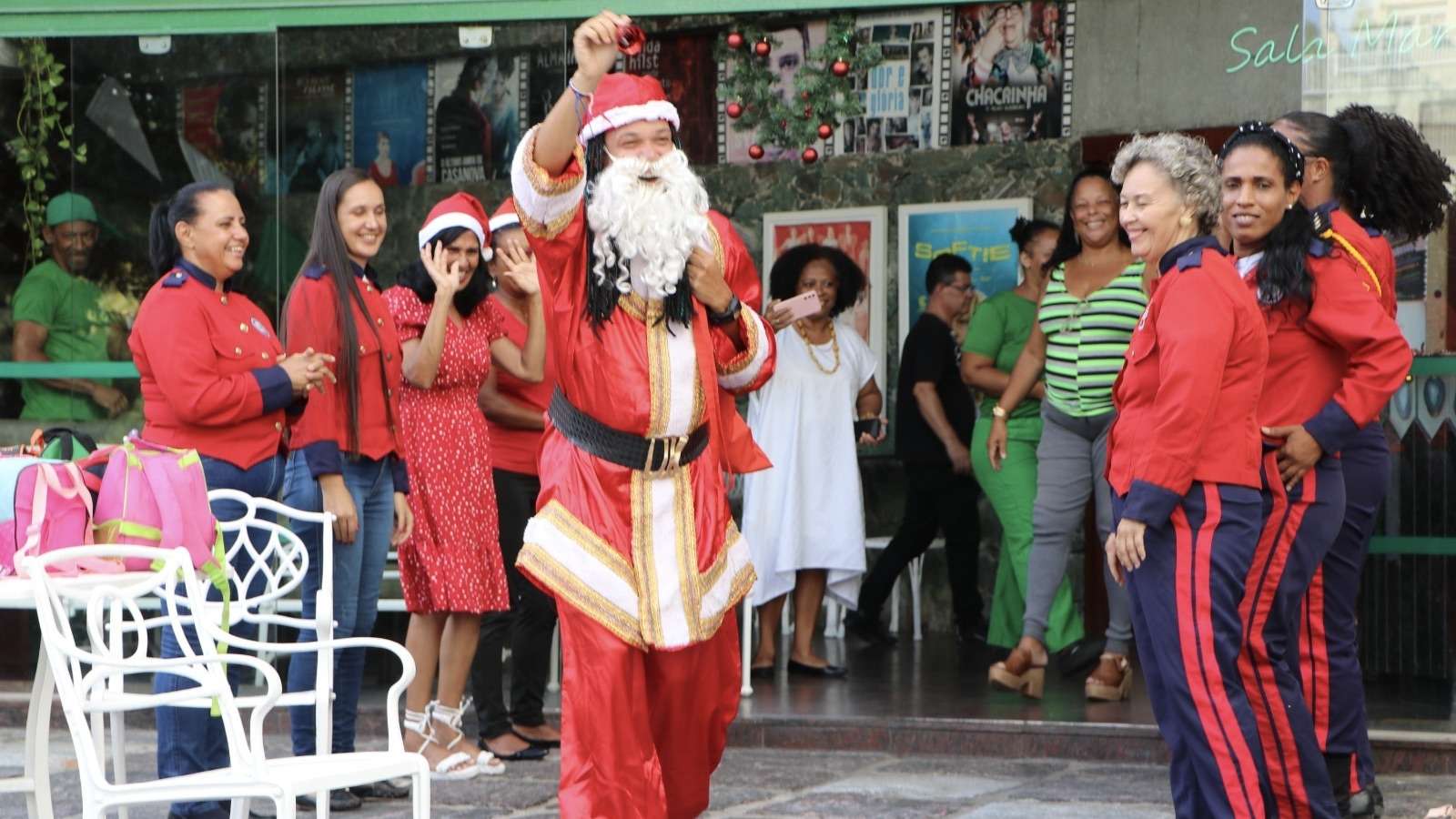 Natal Educativo: Museu geológico da Bahia celebra a magia da estação com estudantes da rede pública