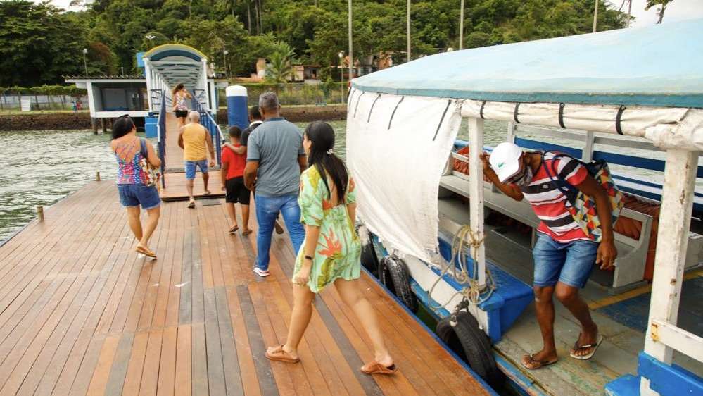 Travessia Ribeira-Plataforma volta a operar após Três Dias de Paralisação”