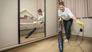 Cuidados e dicas para remover manchas do piso laminado.