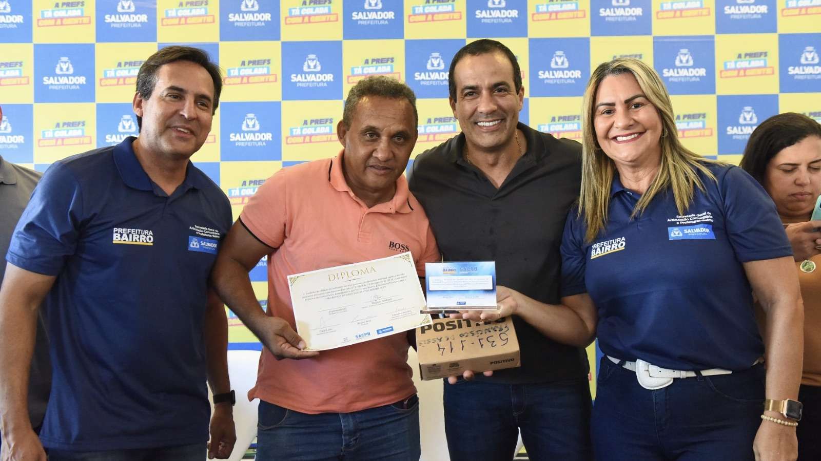 Prefeitura de Salvador empossa 89 conselheiros comunitários e anuncia expansão das Prefeituras-Bairro