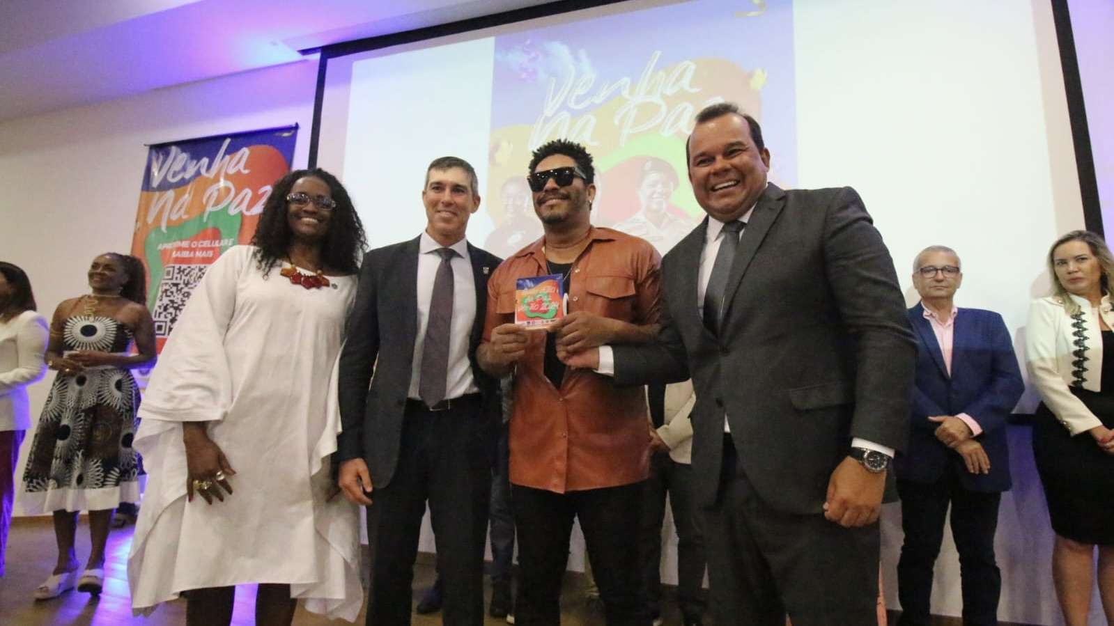 SSP Bahia lança projeto 'Prevenir é Agir, Venha na Paz' para reforçar a segurança no Carnaval 2024 de Salvador.