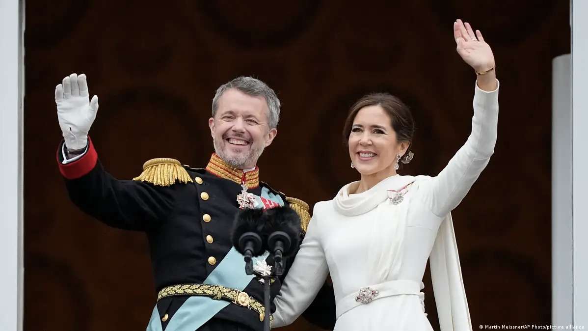 O Reinado de União de Frederik 10° na Dinamarca: Uma nova era começa