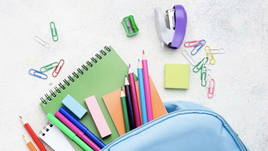 Estratégias inteligentes para economizar na compra do material escolar
