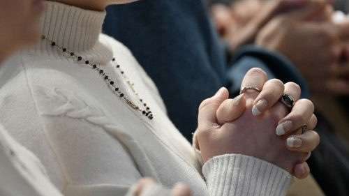 Papa Francisco inaugura o ano da oração: Um chamado à redescoberta do valor profundo da oração.