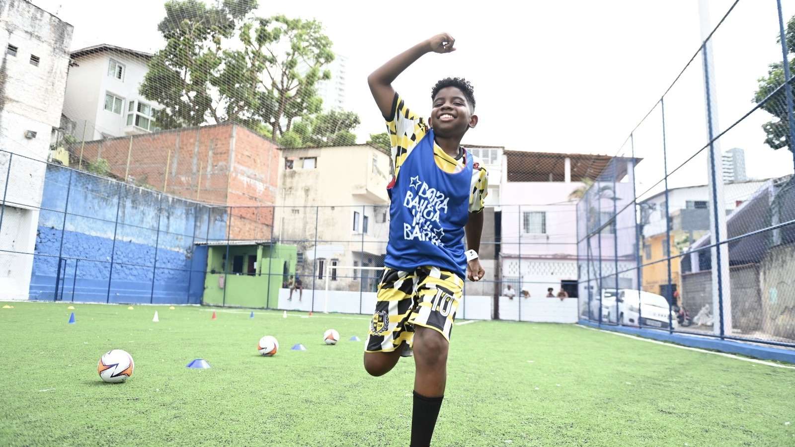 Projeto ‘Bora Bahêa Meu Bairro’: Salvador e Esporte Clube Bahia unidos por um futuro promissor