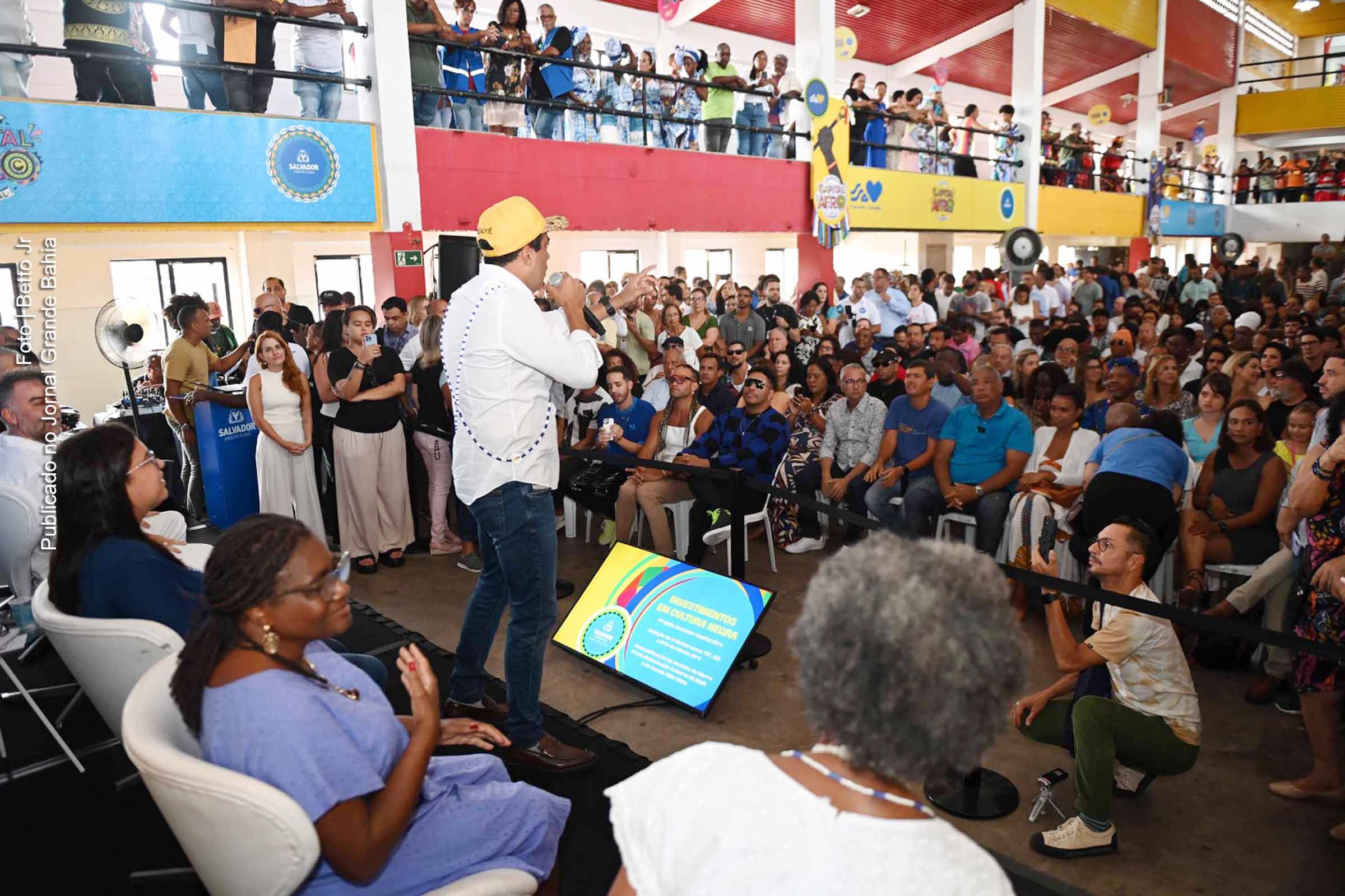 Prefeitura de Salvador lança programação carnavalesca com foco na cultura afro-brasileira e investimento significativo nos blocos afro e no Centro Histórico.
