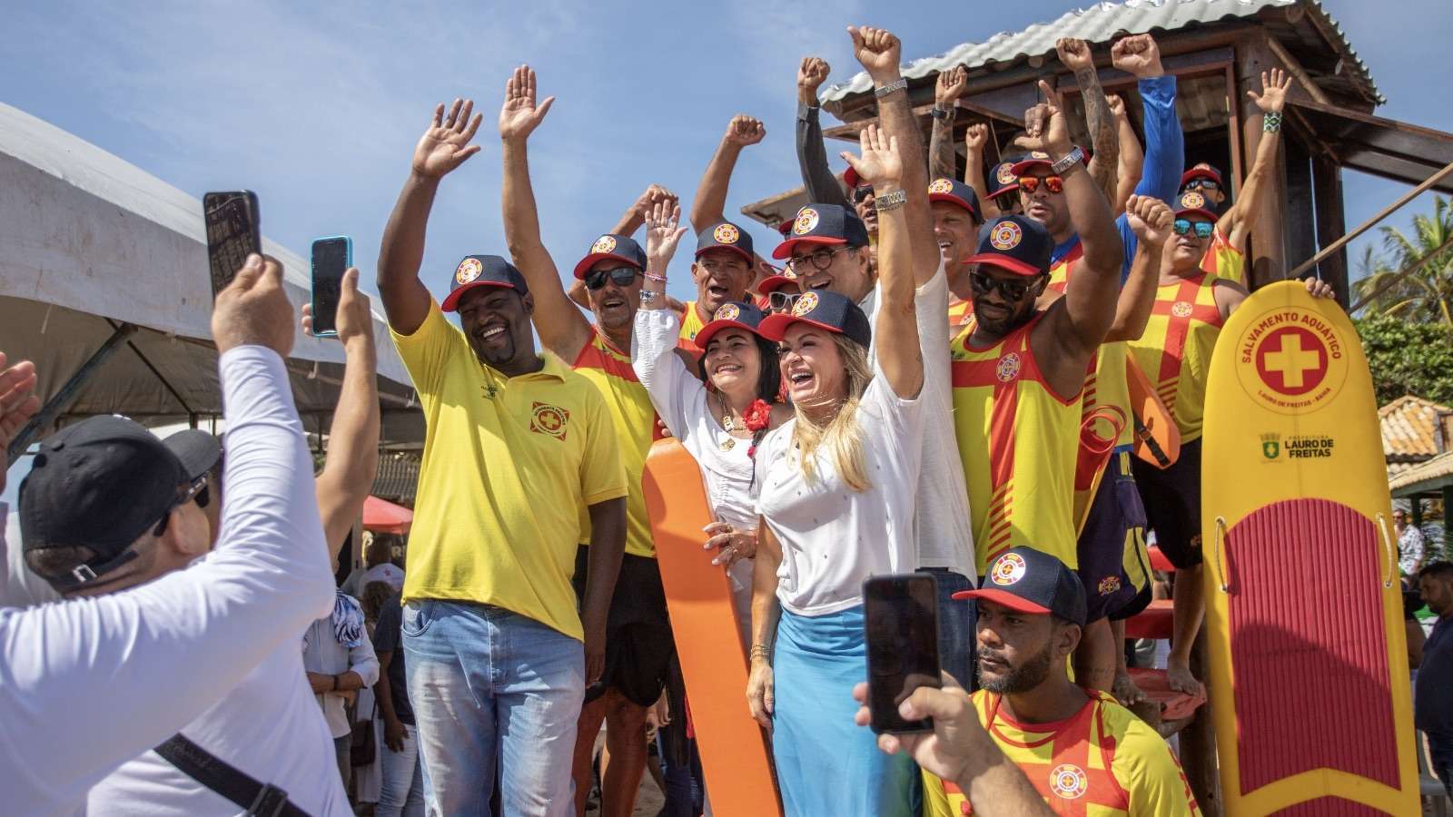 Prefeitura de Lauro de Freitas requalifica posto de salva-vidas durante Festejos de Iemanjá