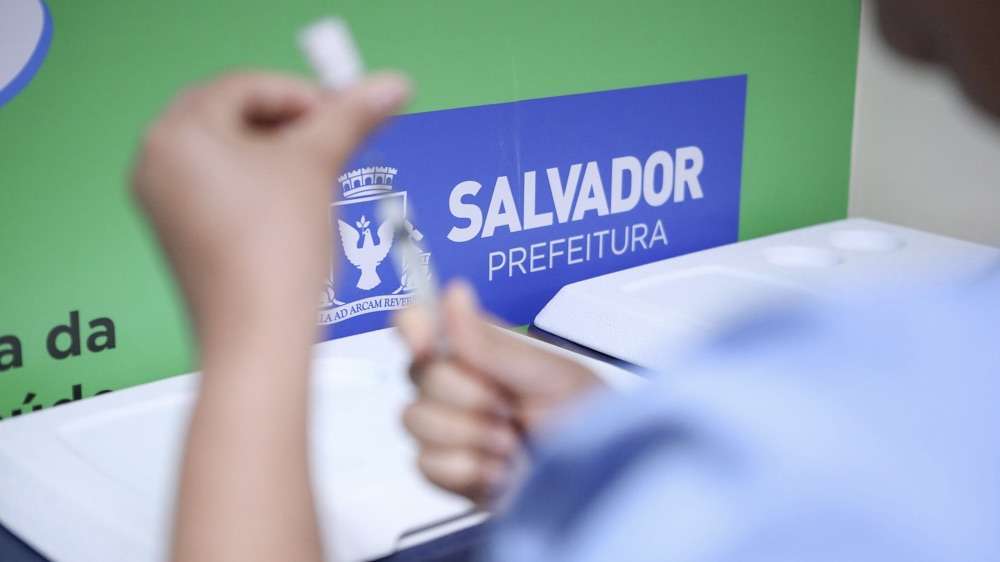 Salvador avança na imunização contra a dengue mais de 1,2 mil crianças já vacinadas.