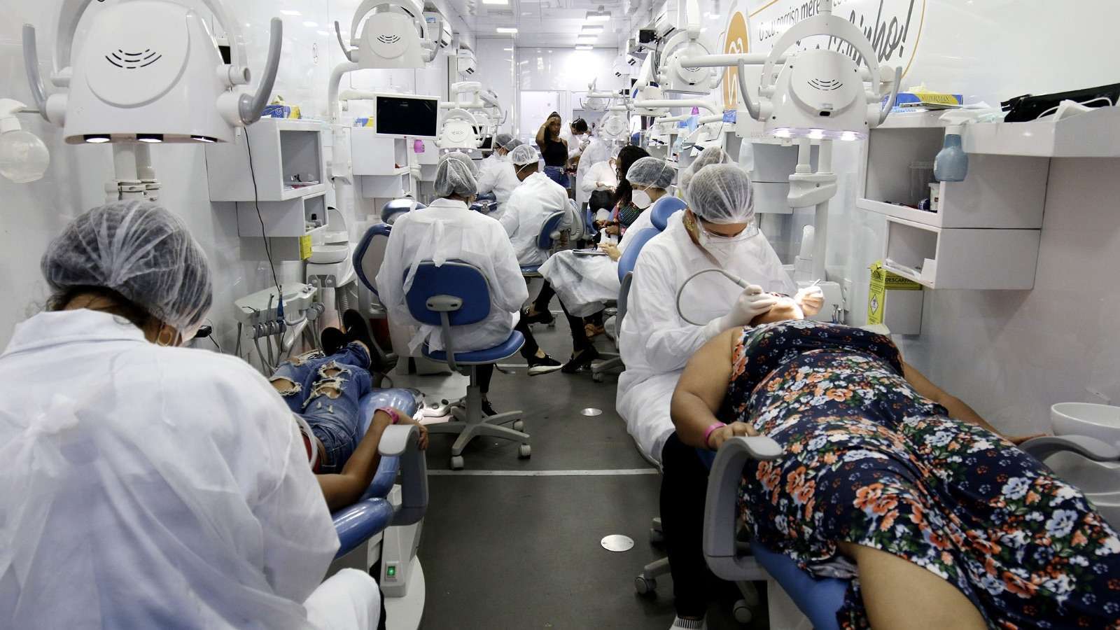 Feira “Março de Todas as Mulheres” registra quase 100% de serviços agendados