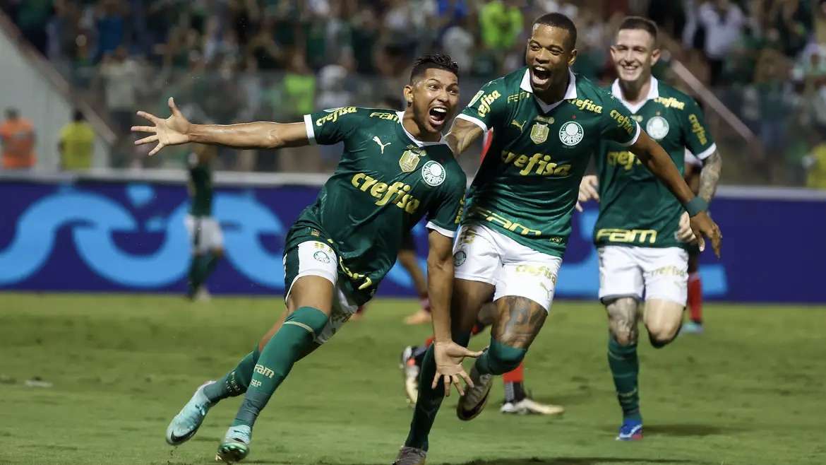 Palmeiras vence Botafogo-SP e encerra 1ª fase como líder do Paulistão