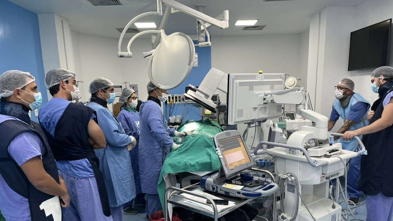 Hospital Ana Nery Realiza terceiro implante cardíaco de microdispositivo pelo SUS na Bahia