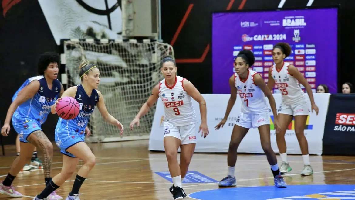 Araraquara domina Catanduva e assume liderança na Liga de Basquete Feminino (LBF)