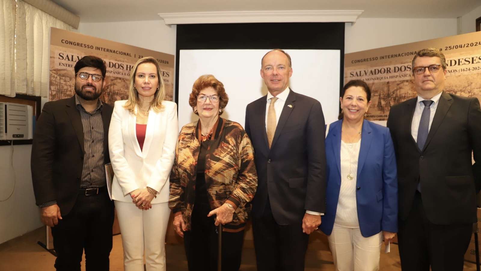 Embaixadores destacam potencial turístico da Bahia durante congresso internacional em Salvador