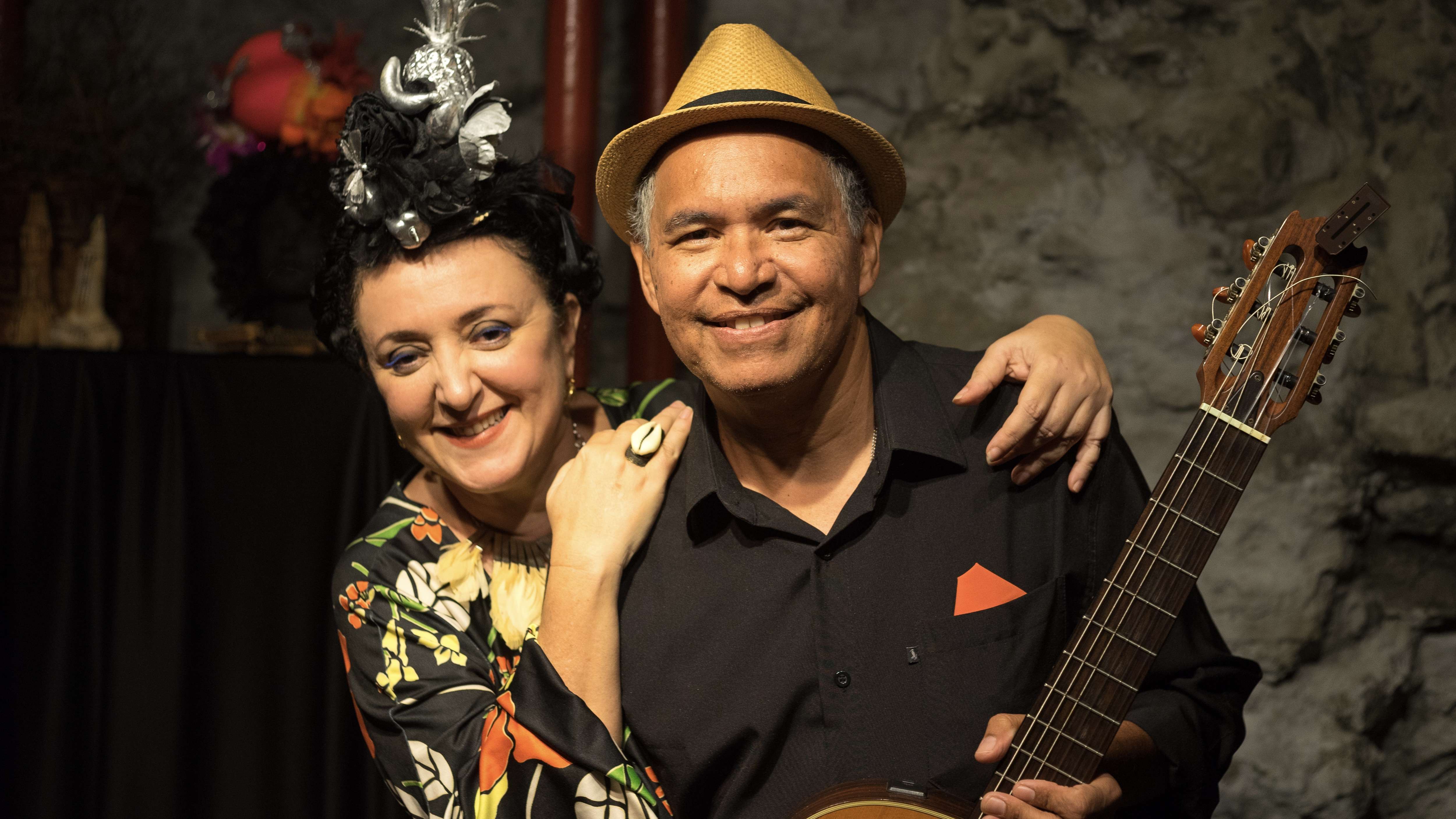 Espetáculo "Chiquita com Dendê" leva a essência da Bahia ao Teatro Molière em maio.