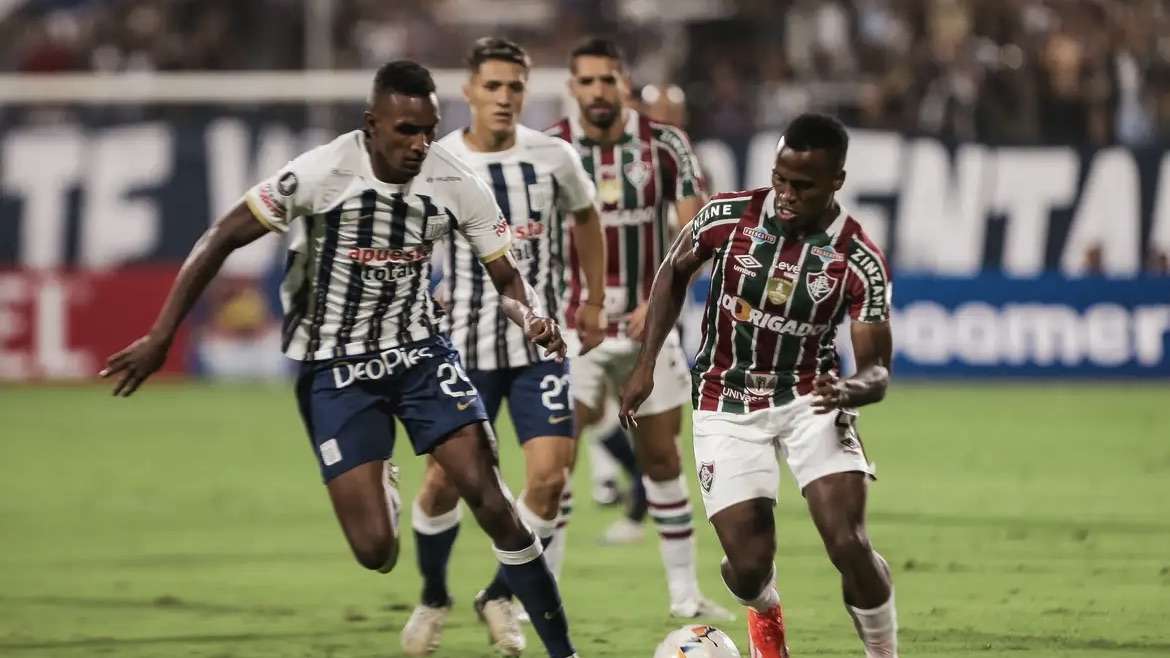 Times brasileiros dividem resultados na libertadores Fluminense empata com Alianza Lima, Palmeiras fica no 1 a 1 com San Lorenzo e Botafogo é derrotado pelo Junior Barranquilla