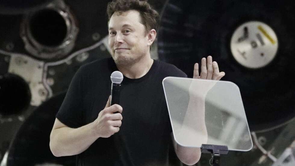 Bilionário Elon Musk exige renúncia de Alexandre de Moraes do Supremo Tribunal Federal do Brasil.