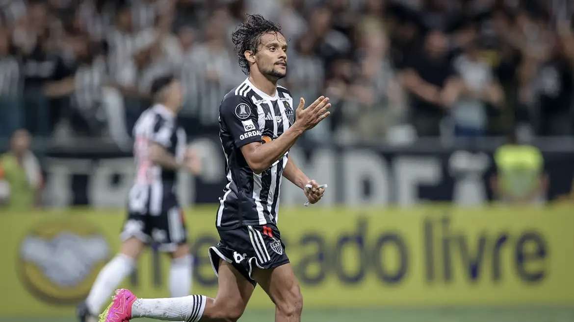 Atlético-MG mantém invencibilidade na libertadores Flamengo e São Paulo também vencem.