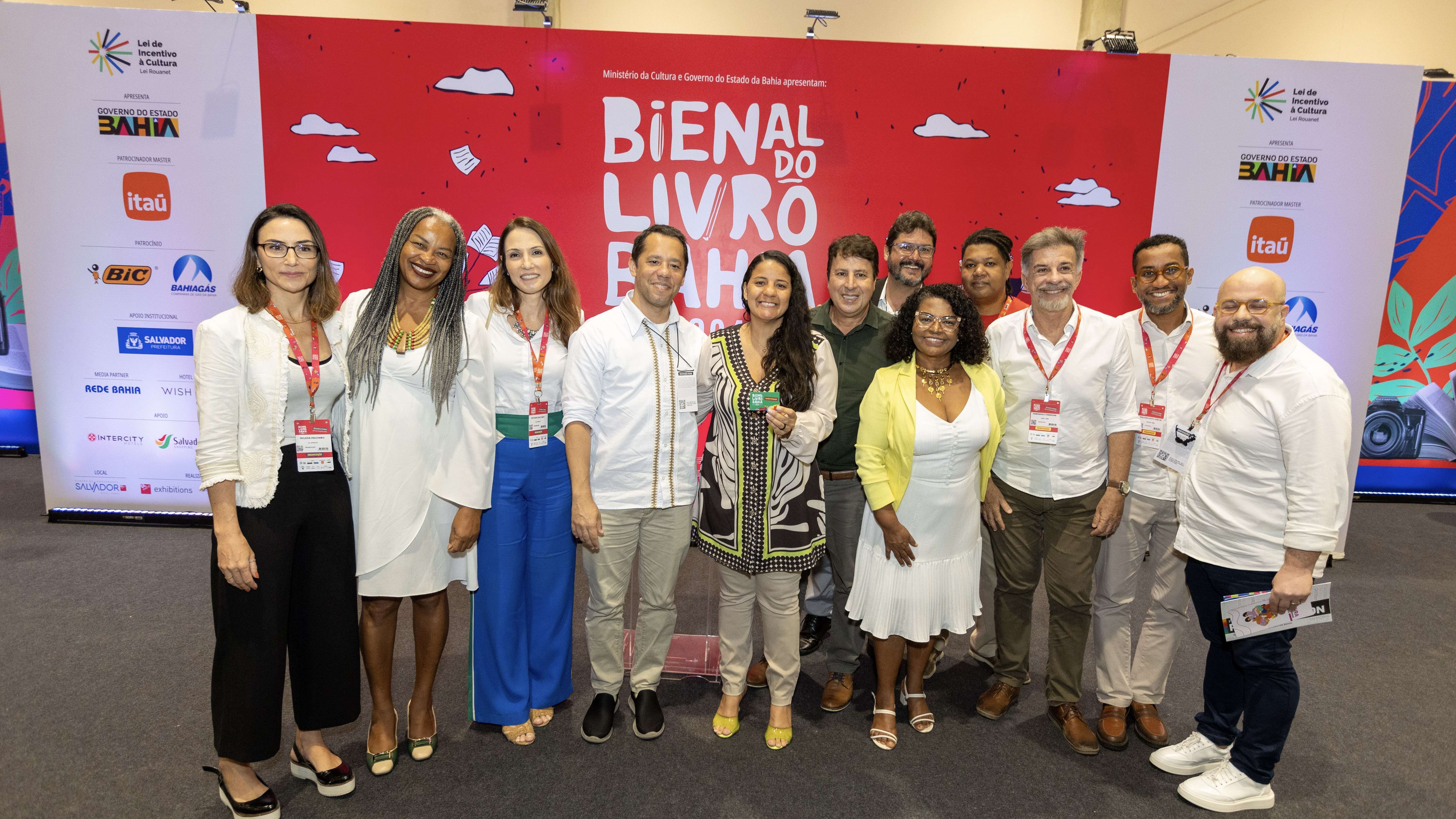 Celebração da Cultura e da literatura com abertura da Bienal do Livro Bahia 2024.