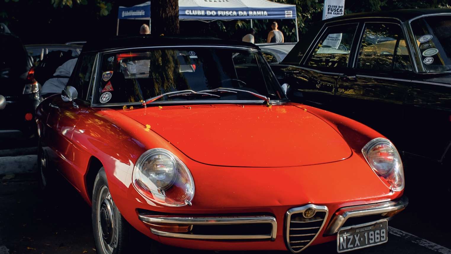Encontro de carros antigos celebra aniversário de Salvador no Parque da Cidade