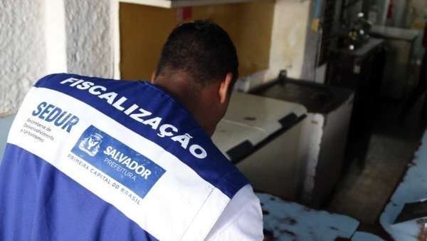 Operação Sílere fiscaliza e apreende 12 equipamentos sonoros em Salvador