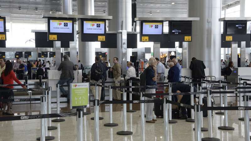 Fluxo de passageiros para o exterior alcança crescimento por dois anos consecutivos, impulsionado por políticas de expansão do turismo internacional