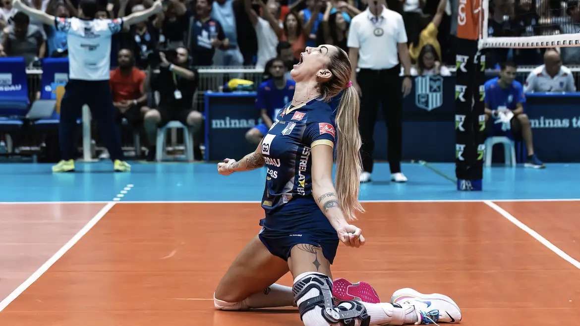 Praia clube e minas se enfrentarão na final da superligafeminina de vôlei