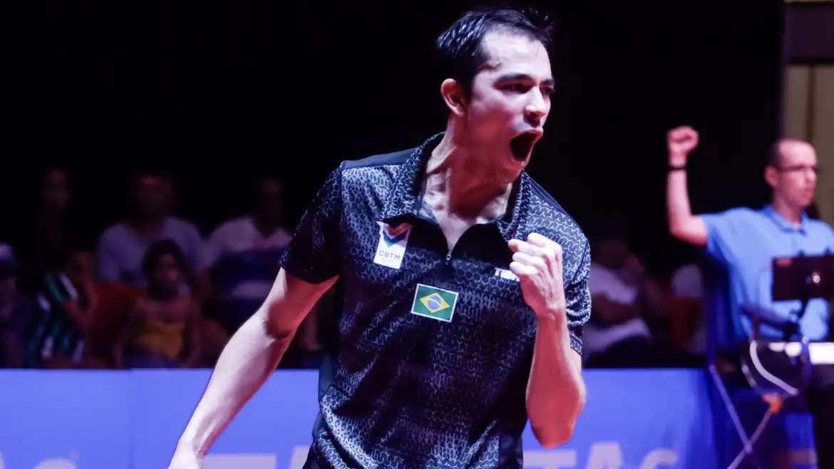 Hugo Calderano surpreende e avança à final do WTT Champions ao derrotar bicampeão mundial chinês