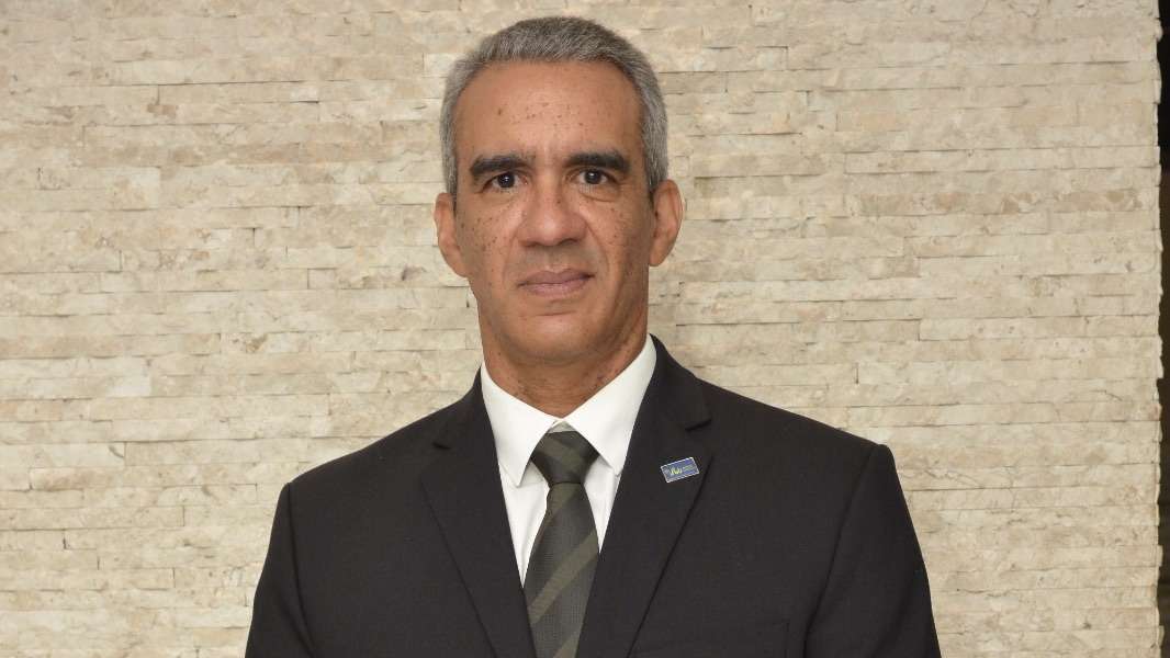 Papel crucial da urologia no cuidado da saúde feminina é destacado no dia das mães.