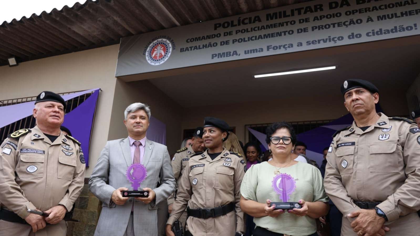 Batalhão de policiamento de proteção à mulher inaugura nova sede em Lauro de Freitas.