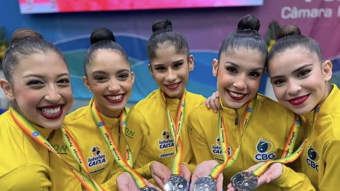 Brasil conquista medalha de prata em etapa da Copa do Mundo com Ginásticas Rítmica
