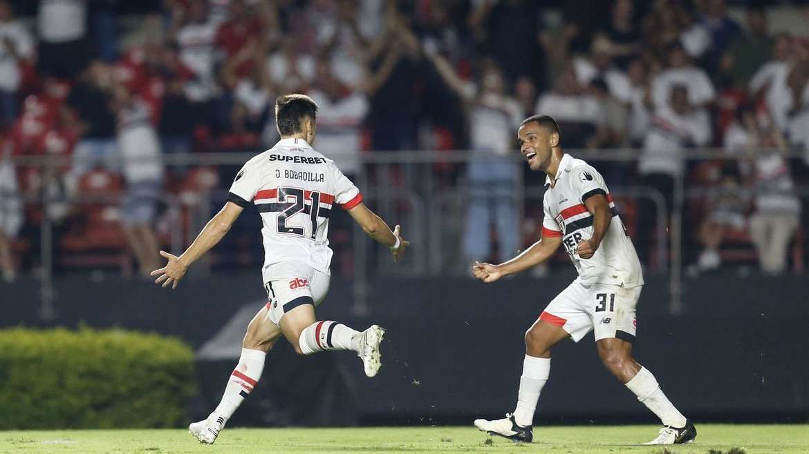 São Paulo supera Fluminense em jogo movimentado no Morumbi